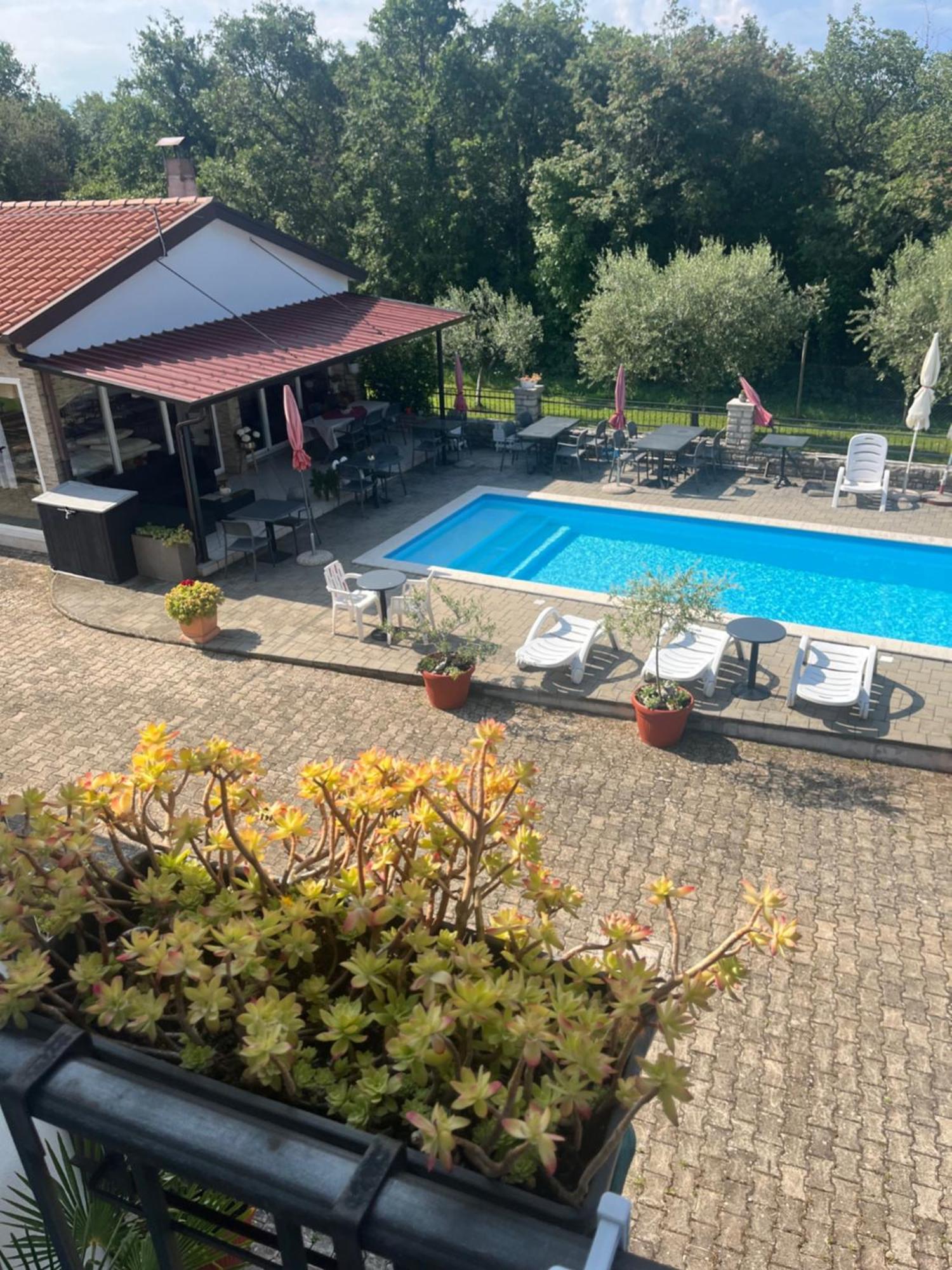 Guest House Sosi Umag Exteriör bild